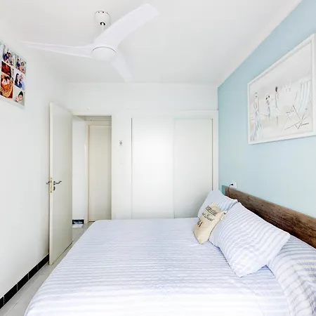 In Near Platja Dels Palangrers