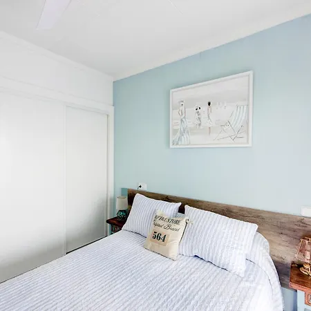 In Near Platja Dels Palangrers Appartement Roses