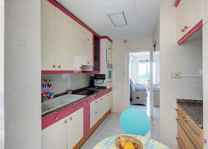 In Near Platja Dels Palangrers 로지즈