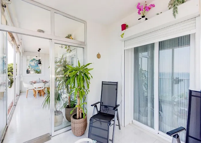 아파트 In Near Platja Dels Palangrers