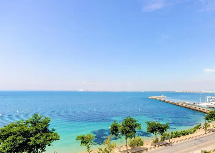 In Near Platja Dels Palangrers *