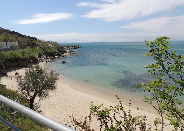 In Near Platja Dels Palangrers