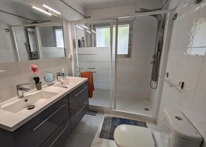 아파트 In Near Platja Dels Palangrers *