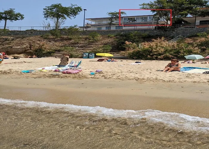 In Near Platja Dels Palangrers *