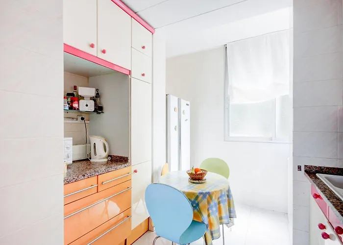 In Near Platja Dels Palangrers 로지즈